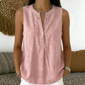 Blusa Larissa™ em Linho de Algodão com Gola Redonda, Abotoamento Frontal e Modelagem Sem Mangas / Versátil Para Diferentes Looks