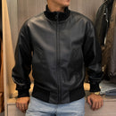 Jaqueta Bomber Ronan™ em Couro com Gola e Punhos Canelados / O Coringa Urbano Que Eleva Qualquer Look